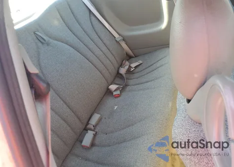 2000 Chevrolet Cavalier from USA, damaged, VIN 1G1JC1240Y7213138